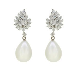 Gold Earrings with Zircons and Pearl