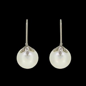 Diamond Pearl Earrings
