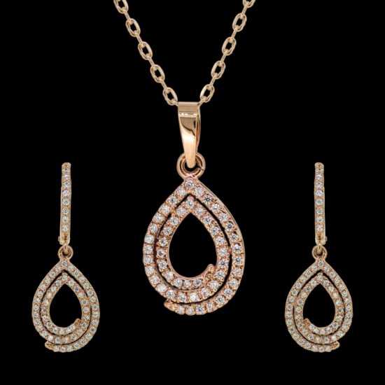 Gold Set with Diamonds
