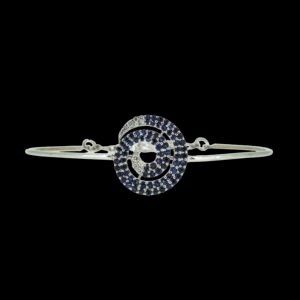 Gold bracelet with diamonds and blue sapphire