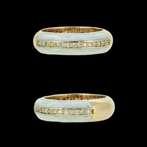 Gold and diamond ring with glittery enamel